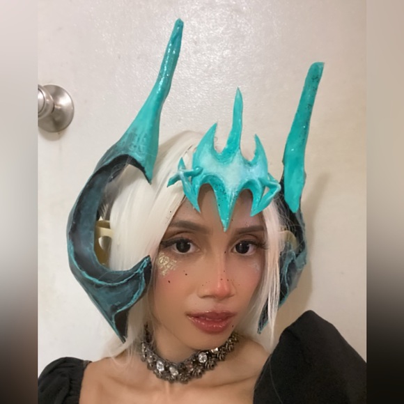 Hand Crafted Accessories - League of Legends - Handmade Ruined Shyvana Headdress Cosplay